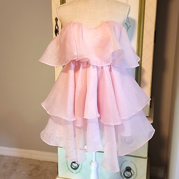 Klesis Dresses & Skirts - Beautiful Ballerina Ruffled Mini